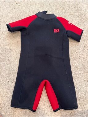 Diving Shorty Wetsuit - Black & Red